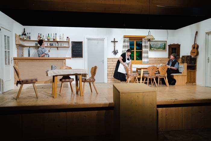 Theater-106